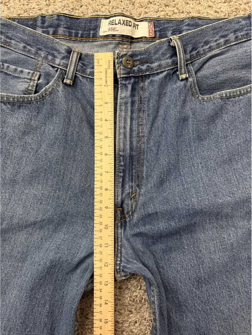 Levi’s 550 Relaxed Fit Men’s Jeans W38 L30 Medium Wash Classic Dad Jeans